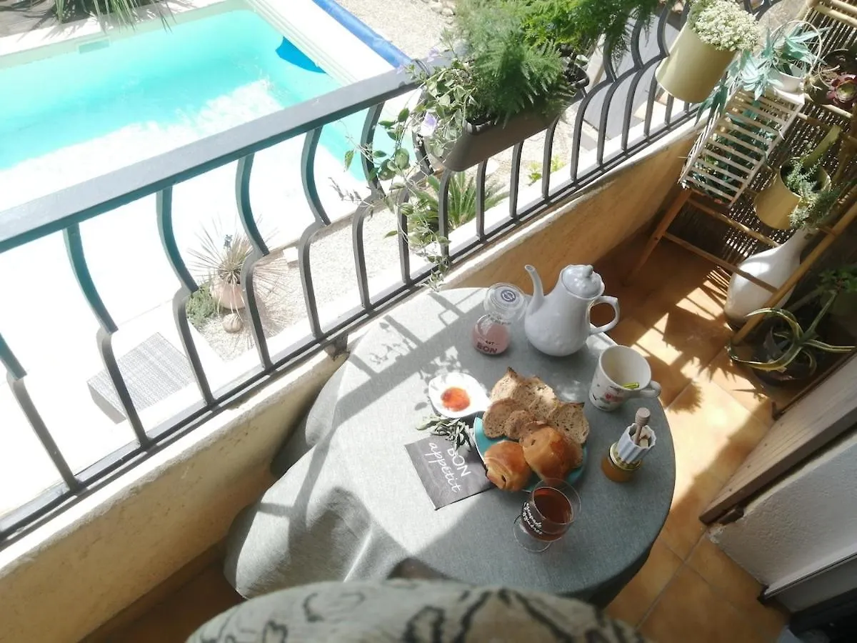 Villa Climatisee Piscine Cuisine Ete Alpilles Provence Eyguieres 0*,  France